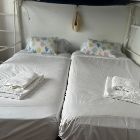 Apartment Acogedor A Pie De Playa Con Garaje *